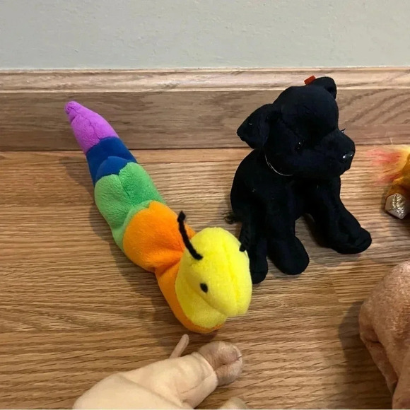 TY Beanie Babies - Lot of 8 Pig Horse Caterpillar Ox Dog Army Bear - Picture 3 of 10